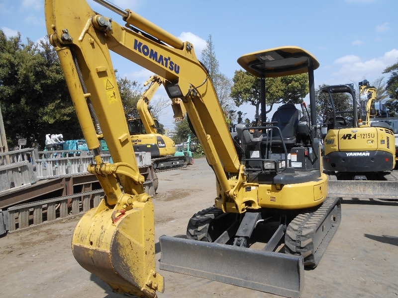 No.1132 - コマツ PC30MR-5 | 建機・重機レンタルJukies